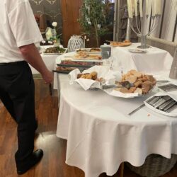 Das Buffet beim Sommerball-2026 beim Schifferverein HOL FAST Das Buffet beim Sommerball-2026 beim Schifferverein HOL FAST